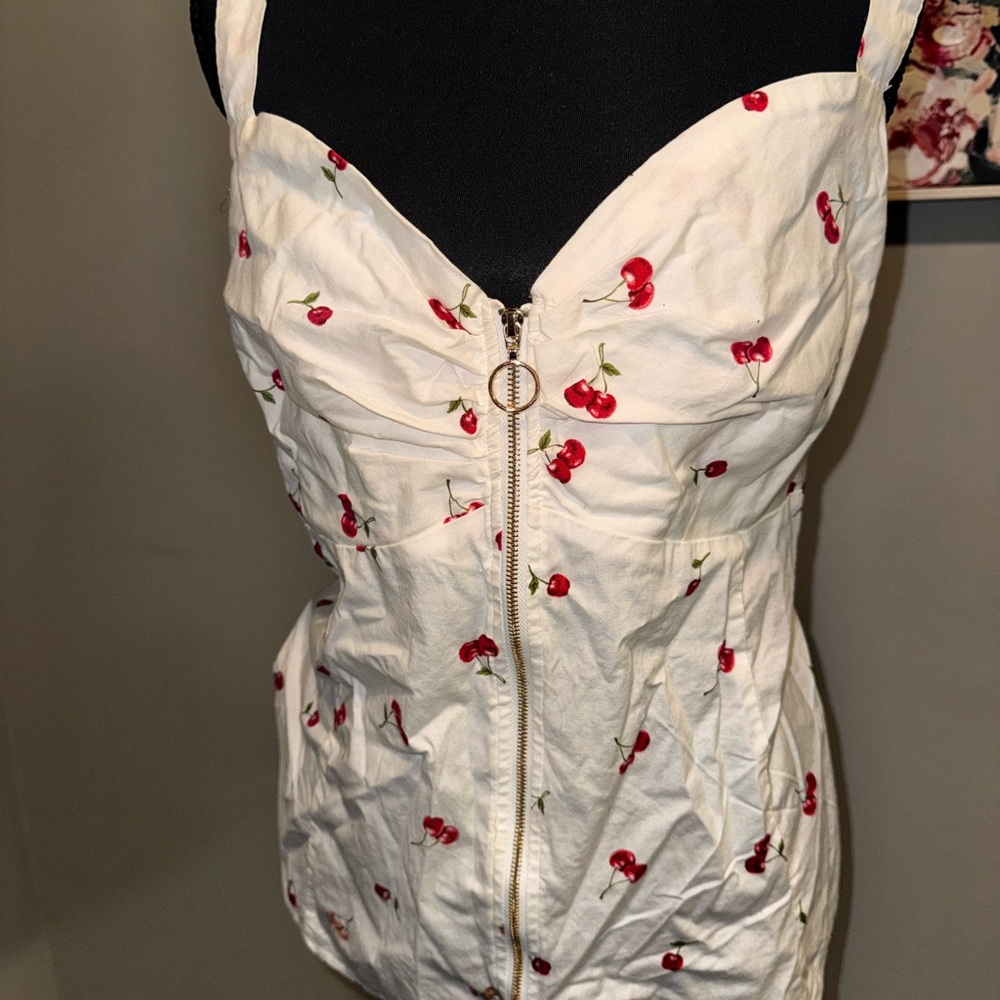 Luna Moon Cherry Print Top